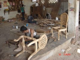 Wooden Carving Work Factory Pictures